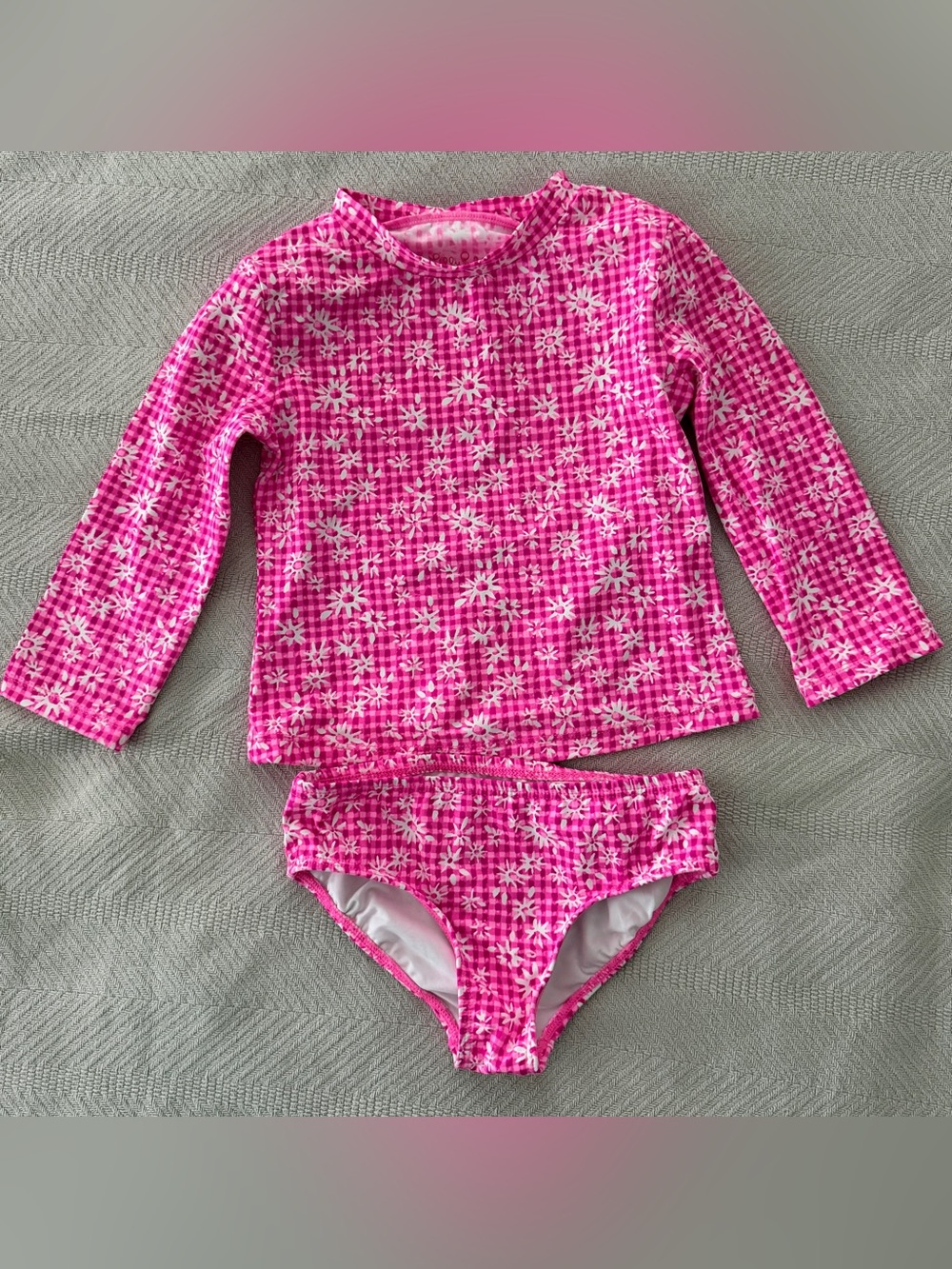 Lilly Pulitzer Girls Size 5 bathing suit